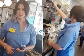 lana del rey in waffle house